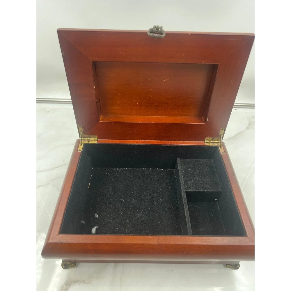 Bombay Company Wooden Musical Jewelry Box Cherry Finish Vintage Style 1858183